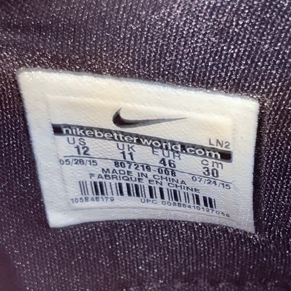 Nike Lebron 13 'Akronite’ multi color basketball shoes - Picture 3 of 4